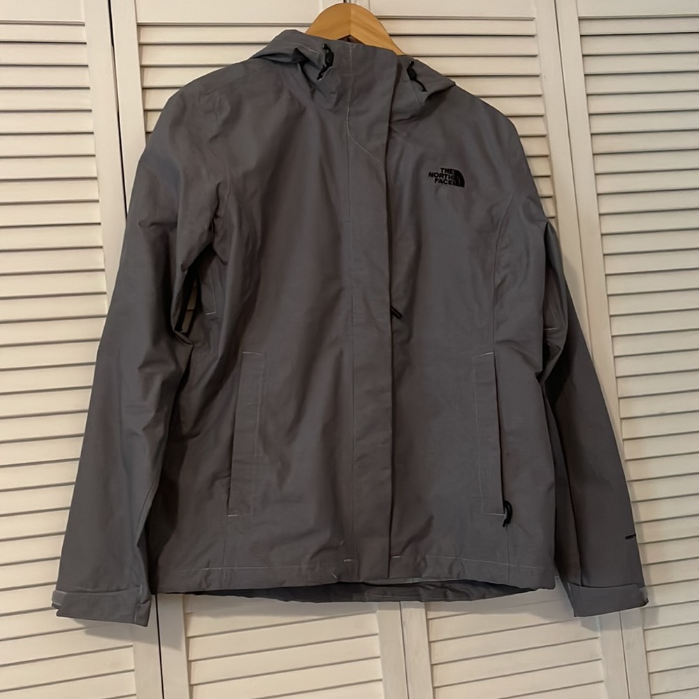 Northface Water-Resistant Jacket - image 4